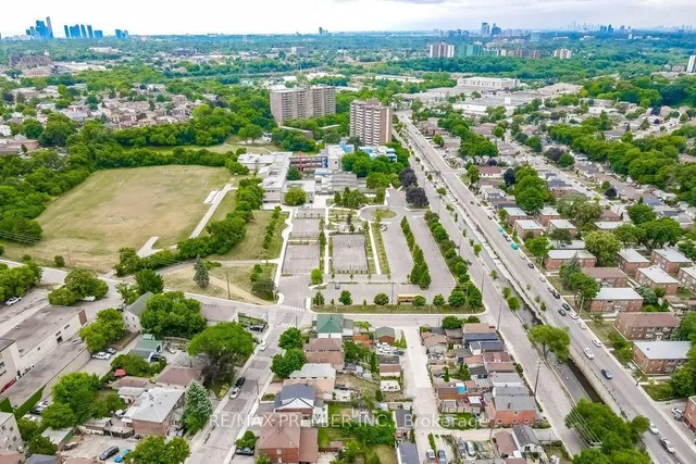 Additional image 35 of 16 Porter Ave Ave