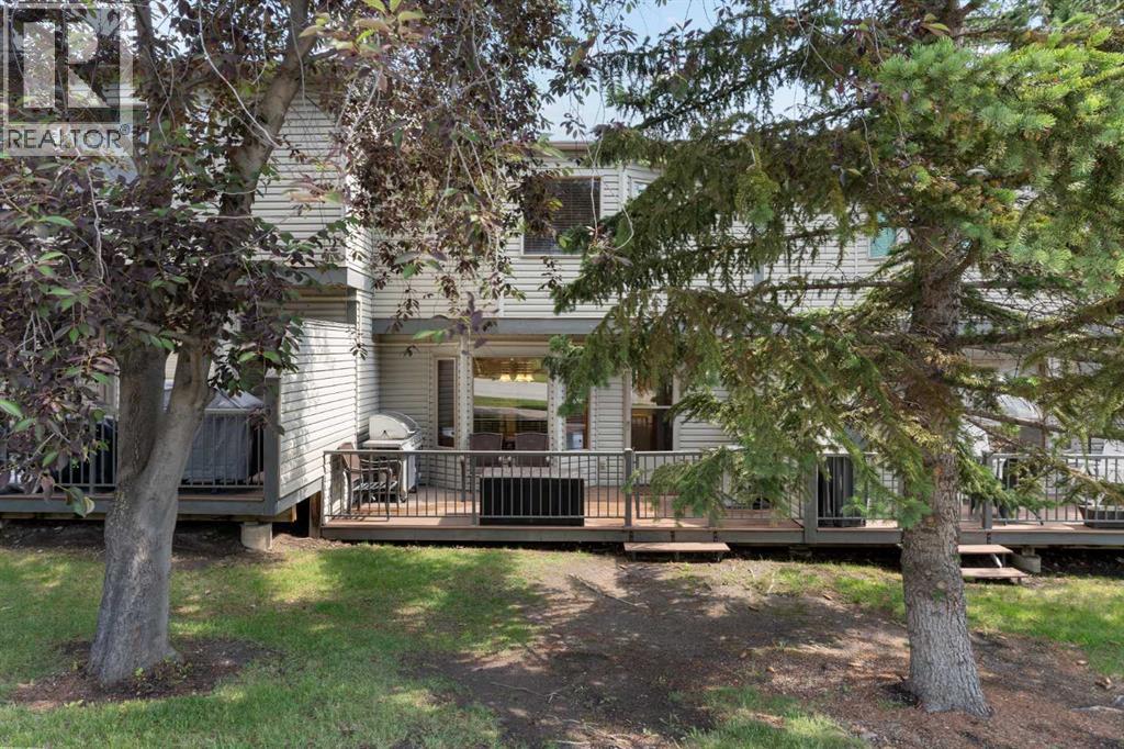 69 Patina Park SW|Calgary, Alberta T3H3E1