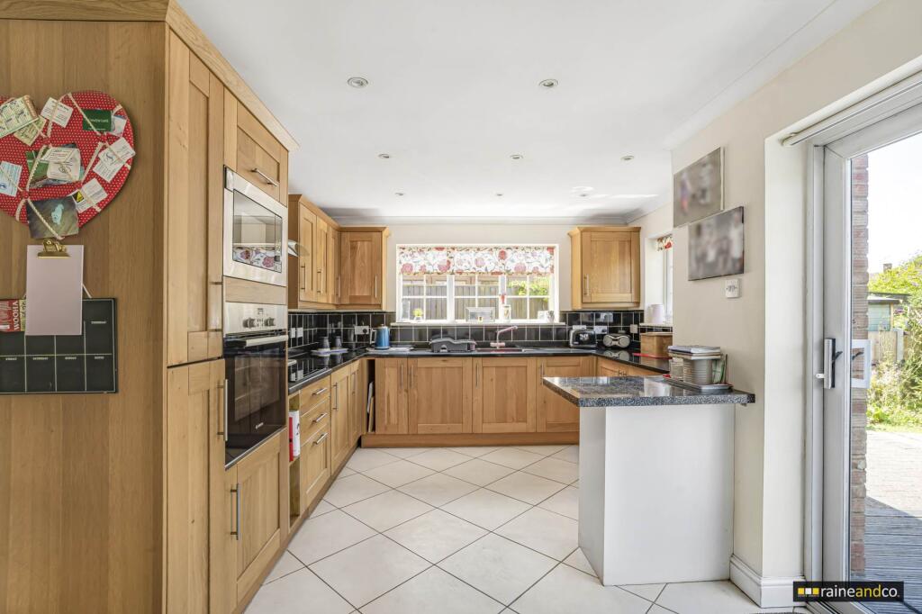 Additional image 4 of Heathcote Avenue, Hatfield