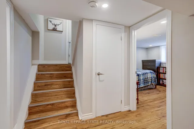 Additional image 32 of 90 Arcade Cres