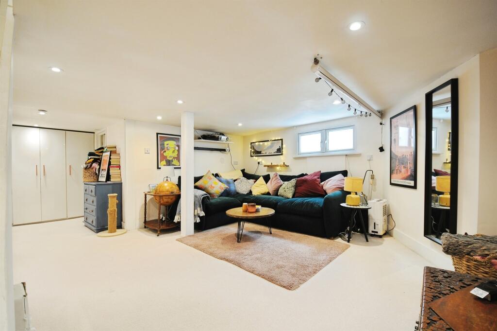 Additional image 12 of Bedford Road, ST. ALBANS