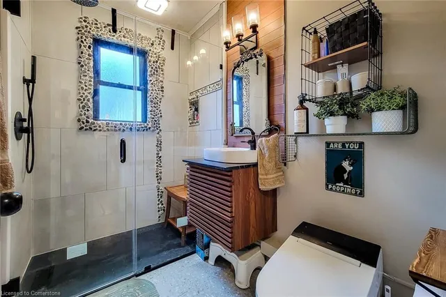 Additional image 37 of 345 Hawkridge Ave