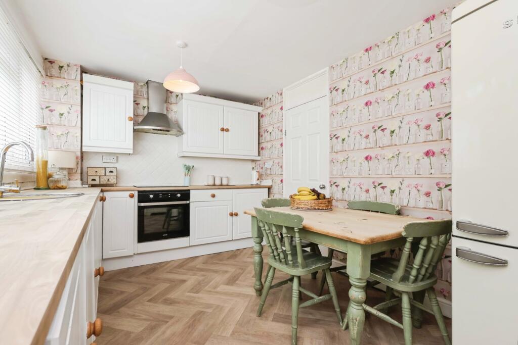 Additional image 3 of Auckland Drive, Birmingham, West Midlands, B36