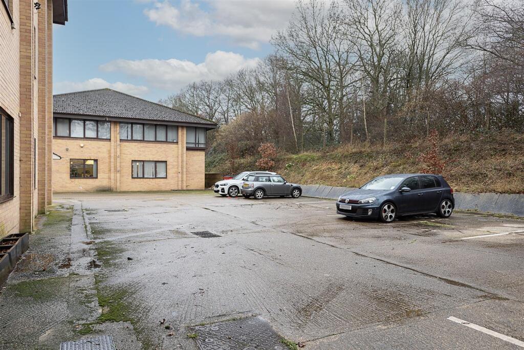 Additional image 9 of Sandridge Park, Porters Wood, St Albans