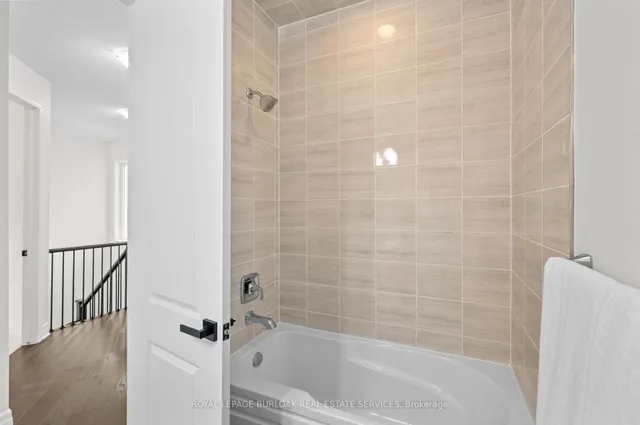 Additional image 24 of 1413 Farmstead Dr