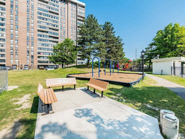 Additional image 49 of 18 Knightsbridge Rd Unit 1412