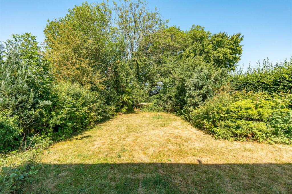 Additional image 5 of Harmer Green Lane, Welwyn