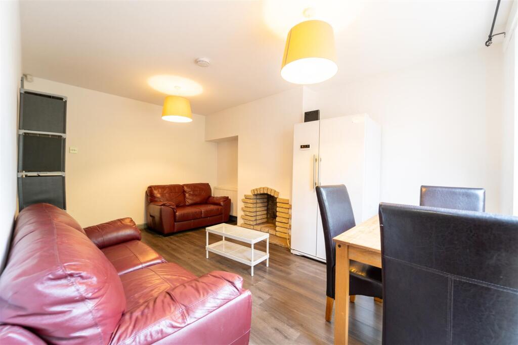 Additional image 3 of Rodbourne Road, Birmingham, B17