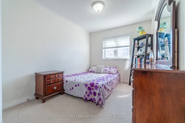 Additional image 28 of 27 Silvershadow Terr