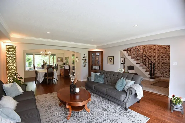 房产图片 30 - 21 Woodside Dr