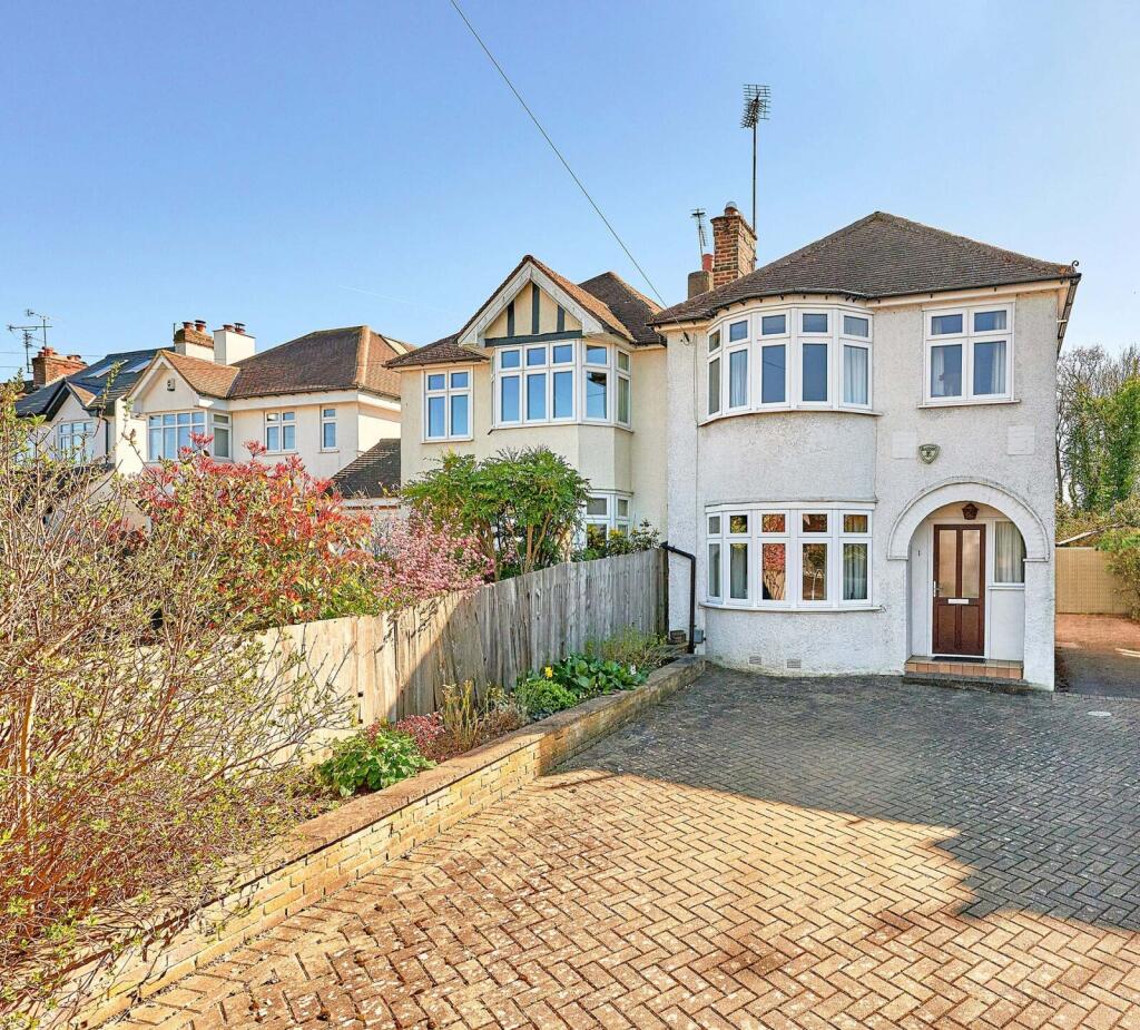 Hill End Lane, St. Albans, Hertfordshire, AL4