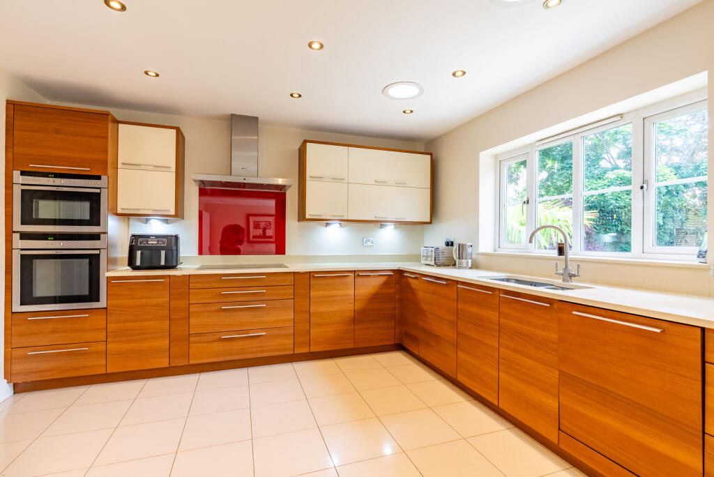 Additional image 7 of Dawes Lane, Wheathampstead, St. Albans, Hertfordshire, AL4