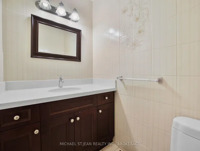 Additional image 18 of 99 Regent Ave