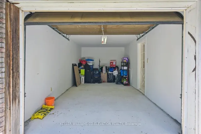 Additional image 50 of 379 Bryant Cres