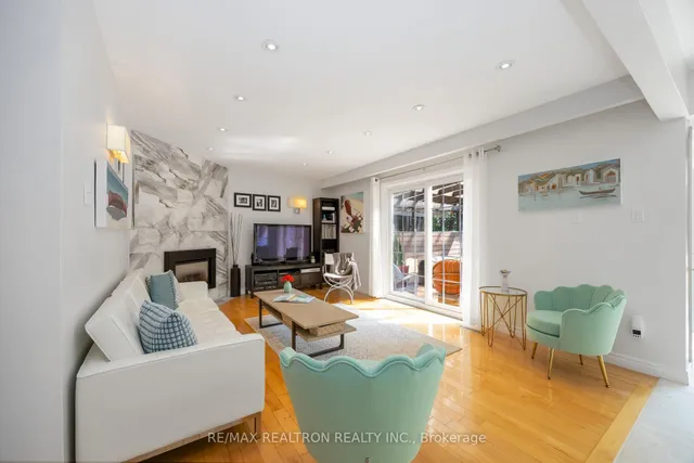 Additional image 17 of 43 Lawnview Dr