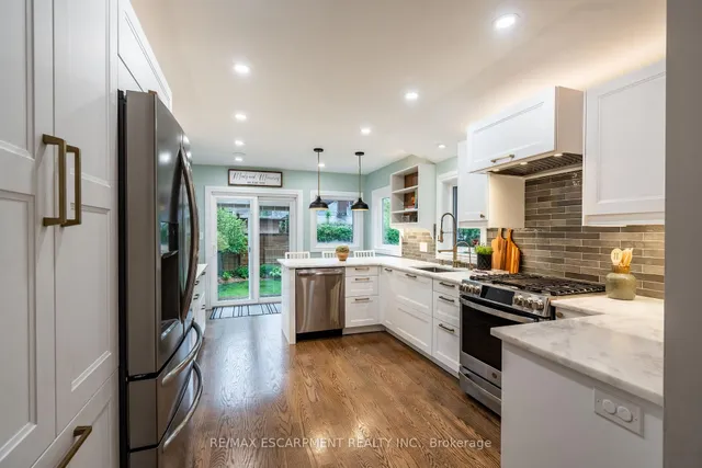 Additional image 7 of 43 OXFORD St