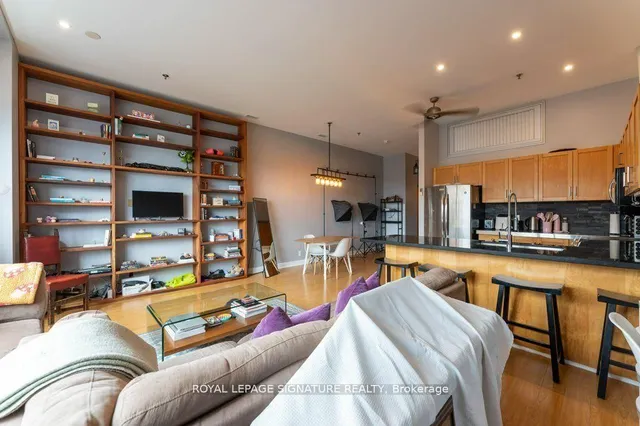 Additional image 9 of 700 King St Unit 801