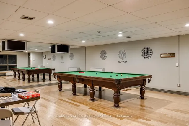 Additional image 32 of 33 Harbour Sq Unit 1605