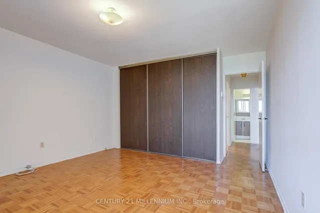 Additional image 23 of 5 Massey Sq Unit 2009