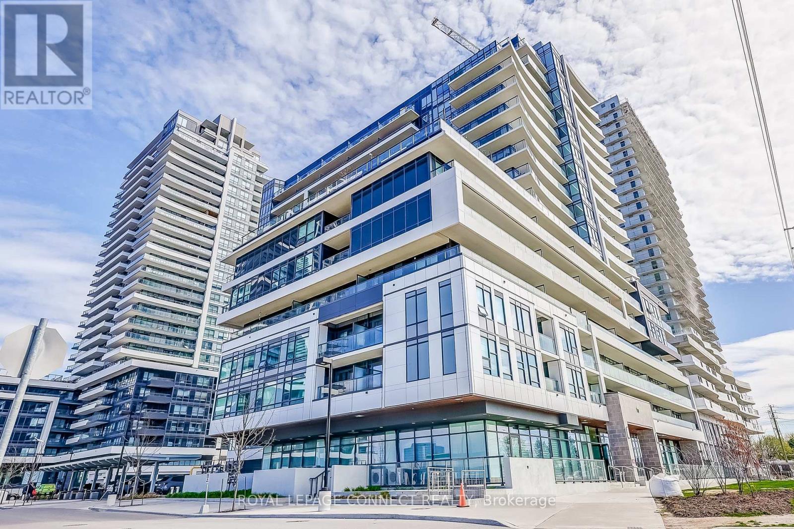 1705 - 1480 BAYLY STREET|Pickering (Bay Ridges), Ontario L1W3R5