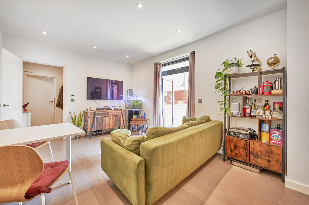 Additional image 7 of Camp Road, St. Albans, Hertfordshire, AL1