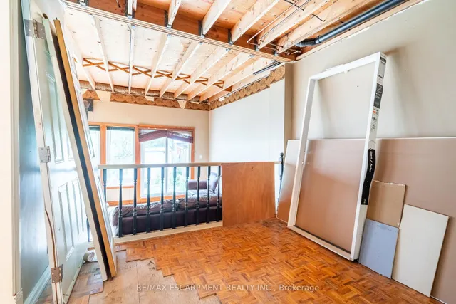 Additional image 5 of 2050 Upper Middle Rd Unit 153