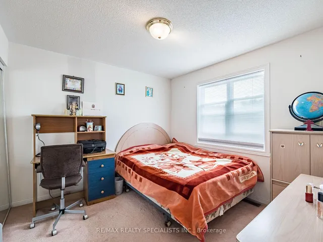 Additional image 24 of 5980 Whitehorn Ave Unit 117