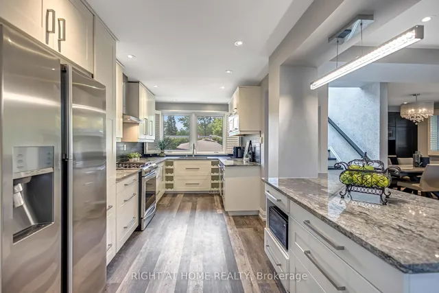 Additional image 6 of 2330 Parkway Dr