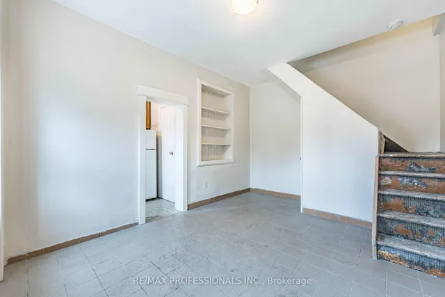 Additional image 16 of 106 Via Italia