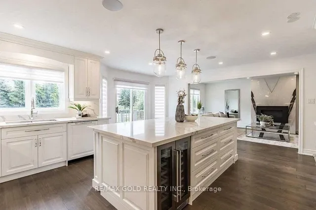 房产图片 4 - 30 Deerglen Dr
