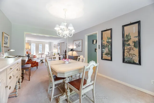 Additional image 16 of 23 Mossbank Dr