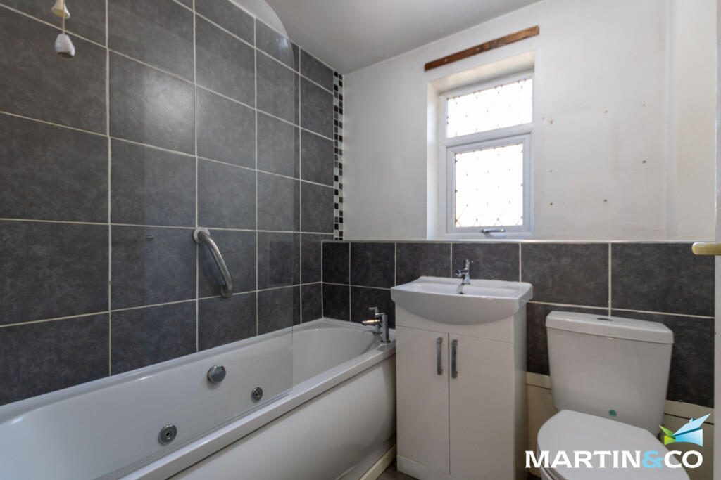 Additional image 15 of Beaks Farm Gardens, Edgbaston, B16