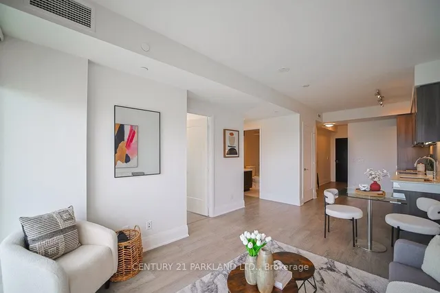 Additional image 16 of 101 Erskine Ave Unit 2207