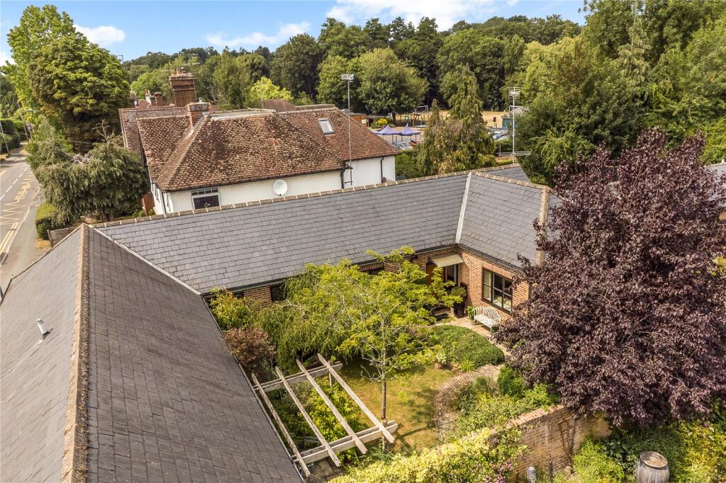 Additional image 4 of Hertford Road, Digswell, Welwyn, Hertfordshire, AL6