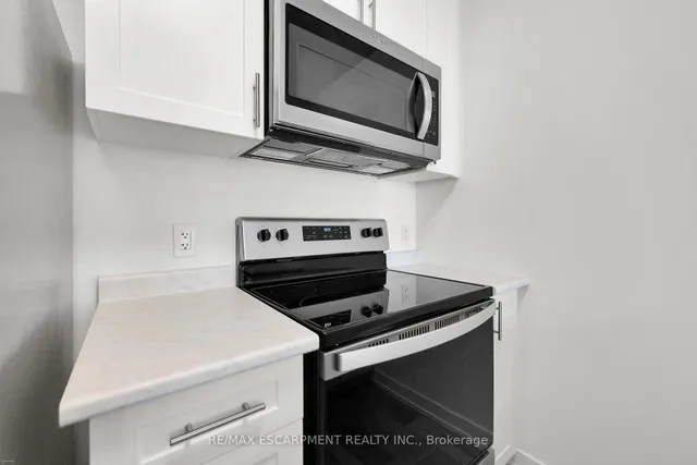 Additional image 16 of 470 Dundas St Unit 416