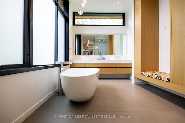 Additional image 35 of 12 Tetbury Cres