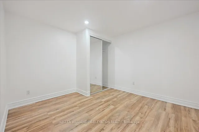 Additional image 40 of 379 Bryant Cres