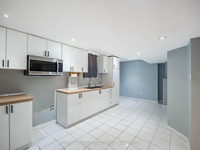Additional image 32 of 37 Alice Springs Cres