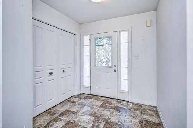 Additional image 4 of 6 Castlebay St