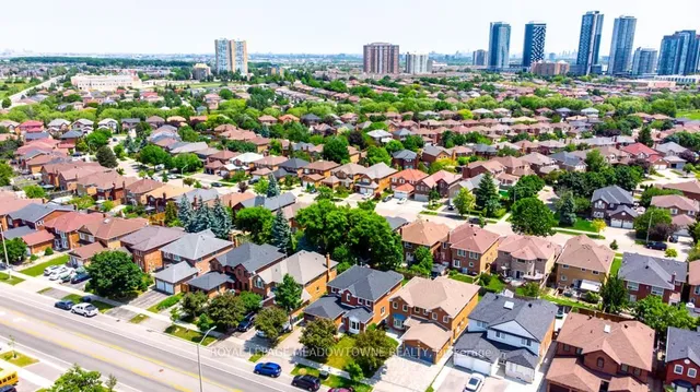 Additional image 38 of 328 Bristol Rd