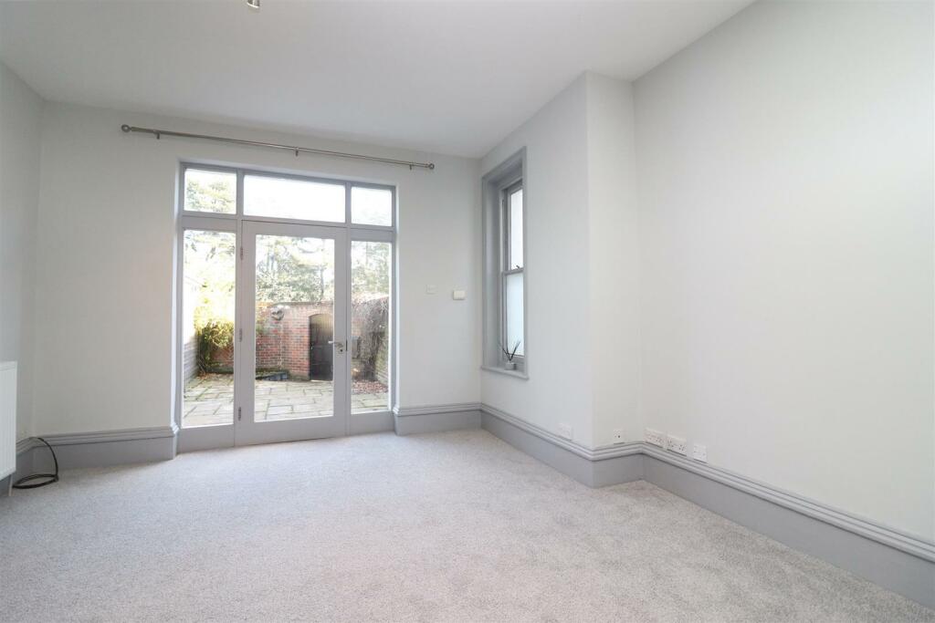 Additional image 3 of Lemsford Road, St. Albans