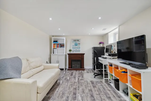 房产图片 18 - 33 Mendip Cres