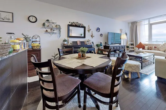 Additional image 12 of 21 Carlton St Unit 3809