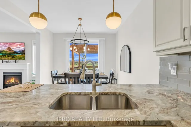 Additional image 16 of 1139 Farmstead Dr