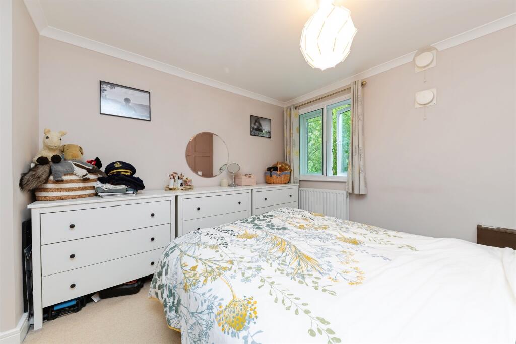 Additional image 7 of North Drive, Hatfield