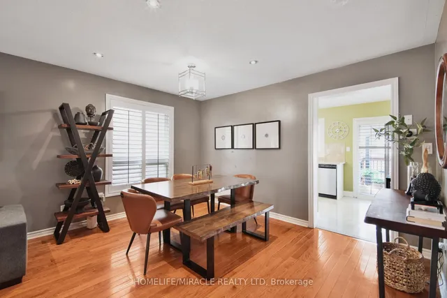 房产图片 10 - 365 Brisdale Dr