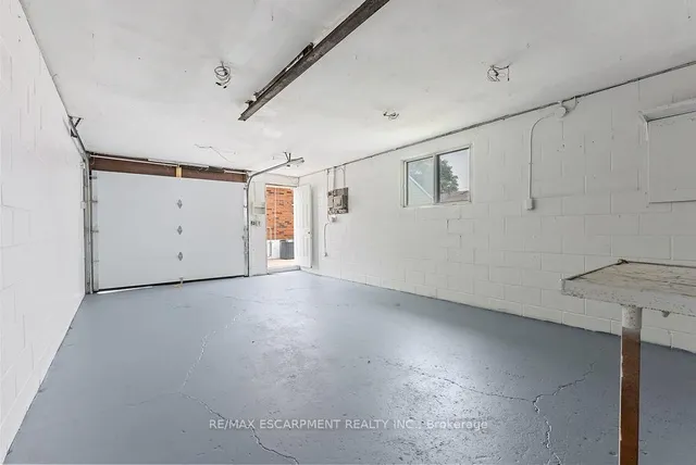 Additional image 35 of 71 Glassco Ave