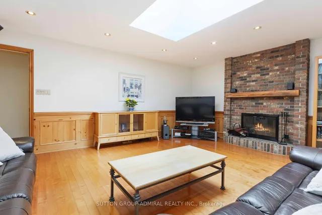 Additional image 19 of 71 Farmstead Rd