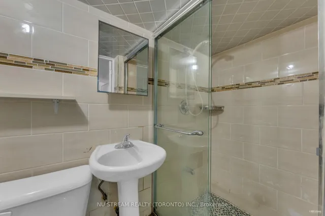 Additional image 23 of 26 Silbury Dr