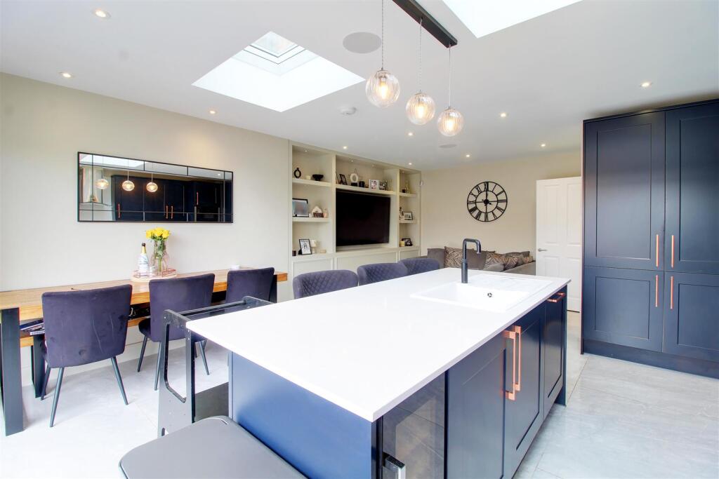 Additional image 12 of Huggins Lane, Welham Green